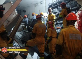 SP – Bombeiros encerram buscas em desabamento que deixou nove mortos