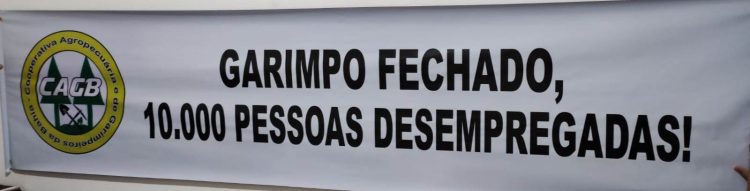 Garimpeiros iniciam protesto em frente a Equinox em Santaluz contra o fechamento do garimpo de Cansanção