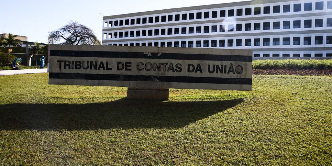 TCU vai checar resultado de 4.161 urnas no primeiro turno das eleições