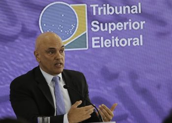 Primeiro turno teve diminuição de votos brancos e nulos, diz TSE