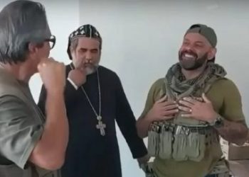 Riso de policial que negociou com Jefferson gera indignação entre PFs