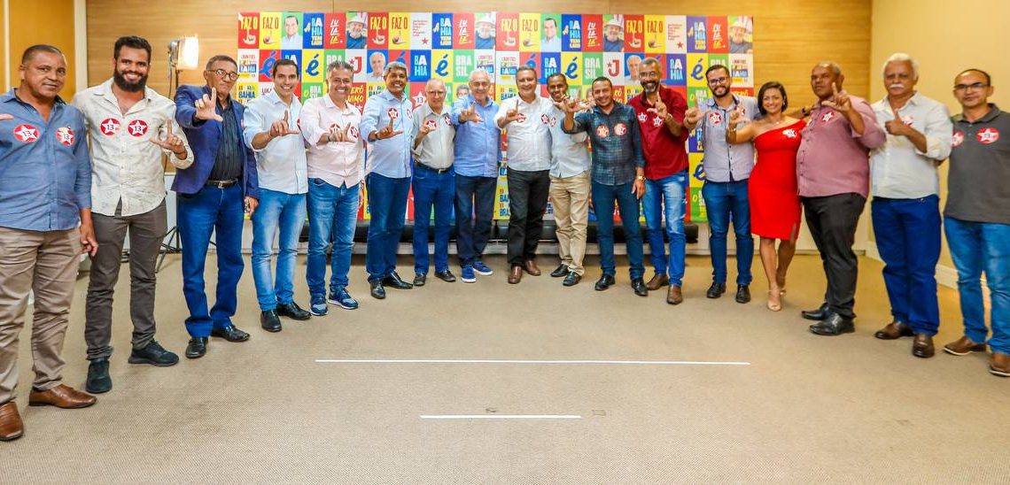Prefeito do União Brasil e vereadores de Candeal deixam de apoiar ACM Neto e firmam compromisso com Jerônimo