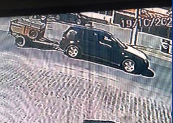Polícia Civil divulga foto de carro puxando o reboque furtado em Coité