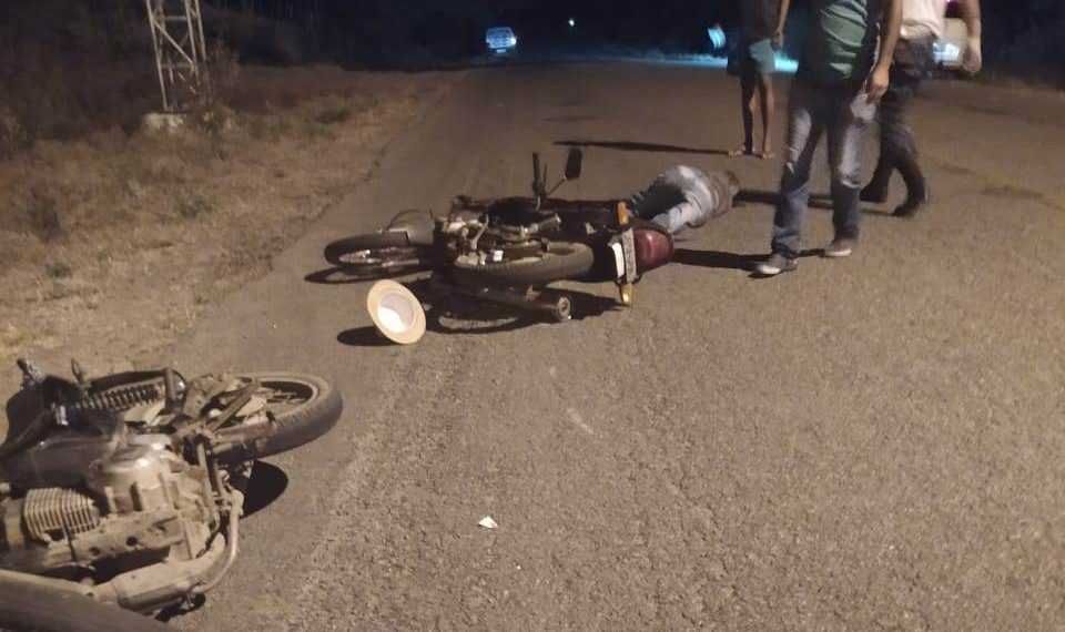 Homem morre e outro fica ferido em colisão envolvendo motos na BR-349
