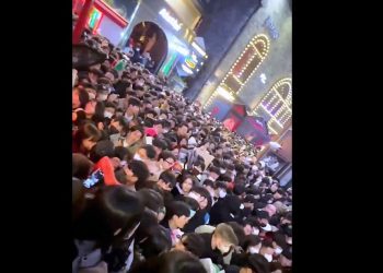 Festa de Halloween na Coreia do Sul deixa mais de 146 mortos