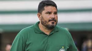 Bahia oficializa a contratação do técnico Barroca para a reta final da Série B