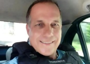 Policial civil morre em troca tiros com suspeitos após deixar delegacia na BA