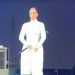 Durante show na BA, público interrompe Ivete com jingle de Lula e cantora faz dancinha