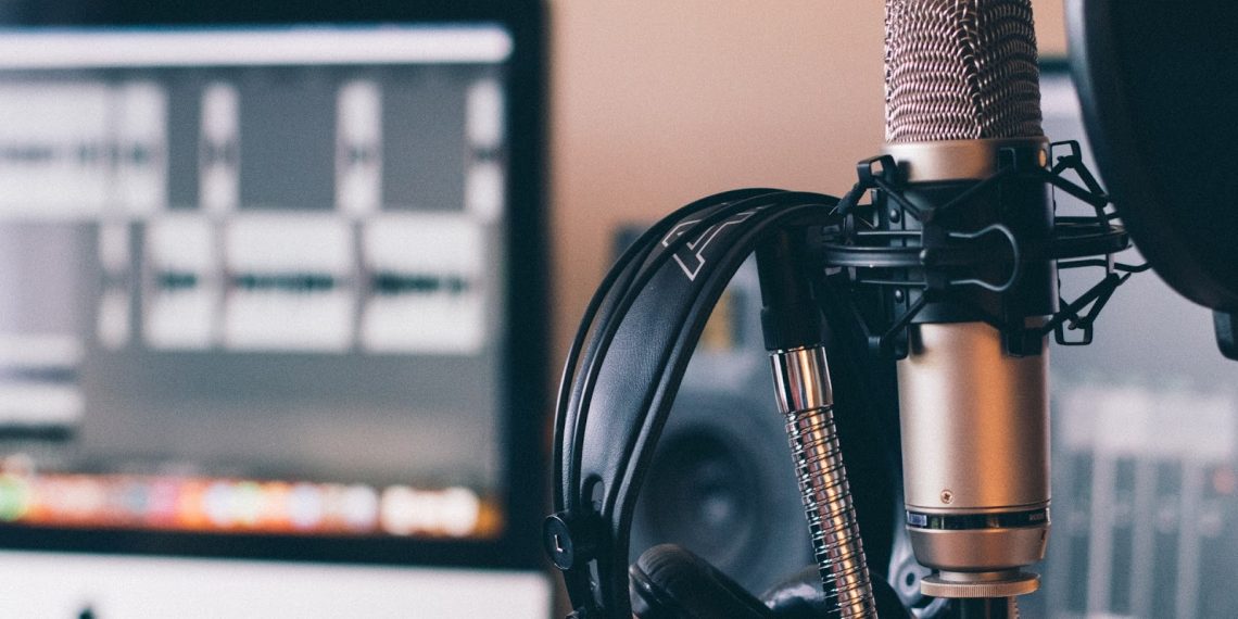 Citada em suposta fraude, Viva Voz FM diz não ter recebido inserções de Bolsonaro