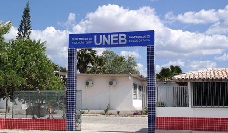 III MovieCom inicia sua nova programação na Universidade do Estado da Bahia (UNEB) em Conceição do Coité