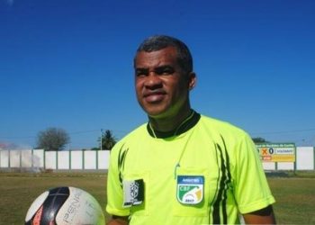 Árbitro da CBF apita primeiro jogo da final entre Quijingue e Itajuípe
