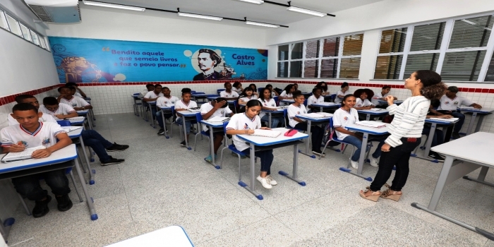 SEC inscreve para processo seletivo de professores em diferentes modalidades