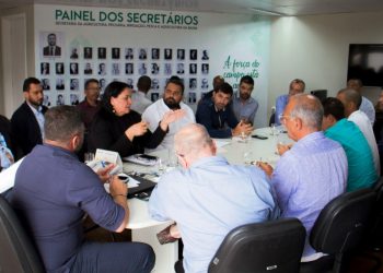 SEAGRI recebe representantes da cadeia da sisalicultura