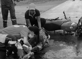 Homem fica gravemente ferido em colisão envolvendo moto e carro na BA 120