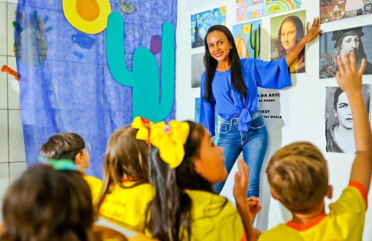 Pioneira na região do sisal, escola bilíngue em Coité já iniciou as matriculas para 2023