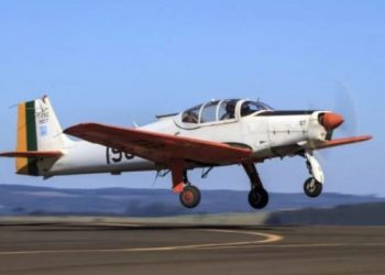 Encontrados destroços do avião da FAB que desapareceu em SC