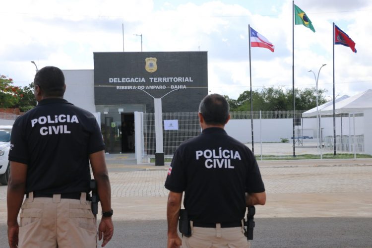 Delegacia e Pelotão da PM são entregues em Nova Soure