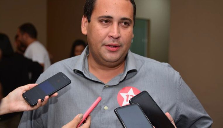 “Constrangimento óbvio”, comenta presidente do PT Bahia sobre possível indicação de Elmar