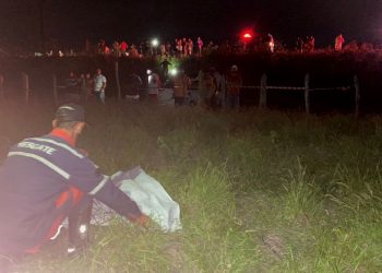 Mulher morre e marido fica ferido em capotamento na BA 120 (atualizada)