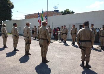 Serrinha – 16° BPM realiza cerimônia de aposição das luvas dos novos subtenentes da unidade