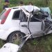 Jovem morre em colisão de carro de passeio com caminhão de distribuidora de gás e água