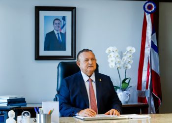 Deputado Adolfo Menezes assume o Governo da Bahia a partir de amanhã