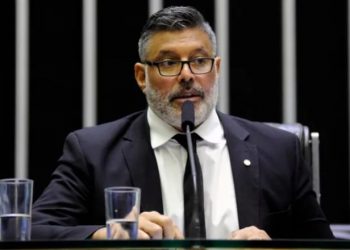 Falência de Alexandre Frota começou com dívida de R$ 88 mil no cheque especial que chegou a R$ 1,2 milhão