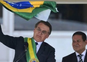 Bolsonaro decide viajar para os EUA no dia 28 e não estará no Brasil para passar faixa a Lula