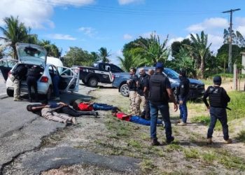 Turista de SP vem à Bahia para encontrar suposta mulher que conheceu na internet e é morto; dois são presos