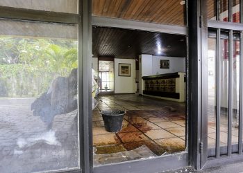 Salvador – Homem invade condomínio, tenta estuprar moradora e morre após se ferir