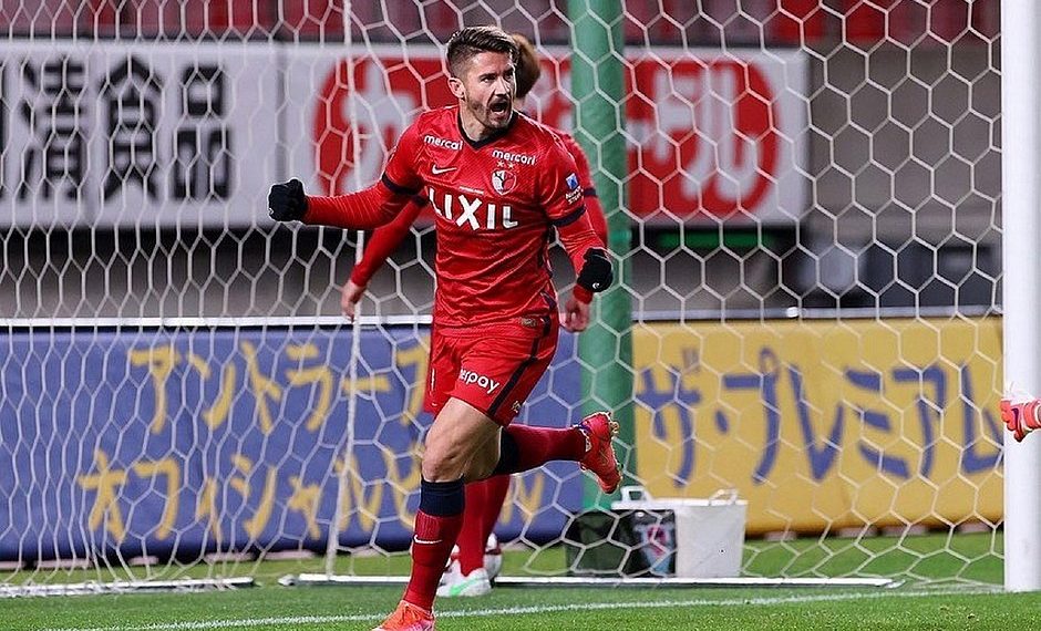 Bahia acerta a contratação do atacante Everaldo