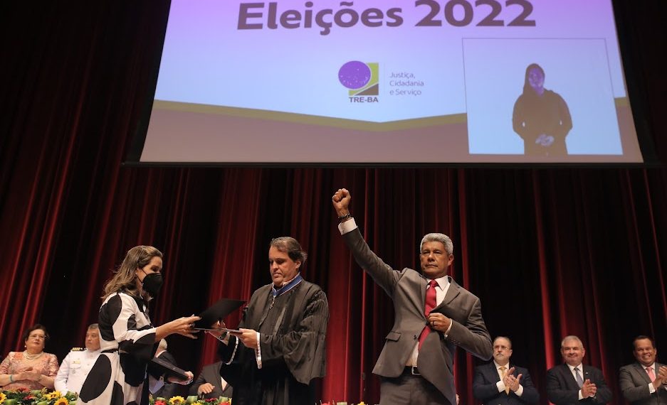 TRE-BA realizou a cerimônia de Diplomação dos eleitos nas últimas eleições gerais