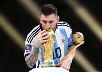 Com Messi eleito craque, Argentina domina prêmios da Copa do Catar