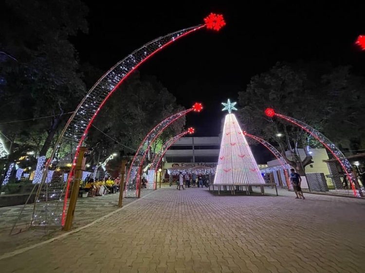 Por causa da chuva, prefeito de Serrinha adia pela segunda vez lançamento do Natal Luzes do Sertão