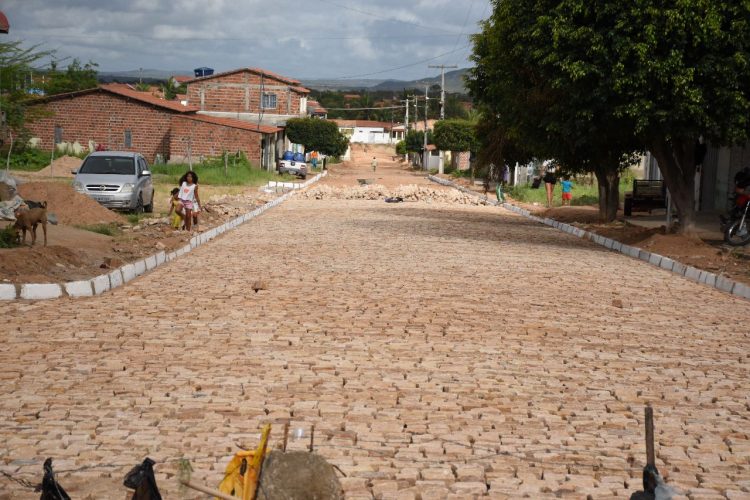 Quijingue: obras estruturantes marcaram a gestão de Rui Costa, diz prefeito Nininho