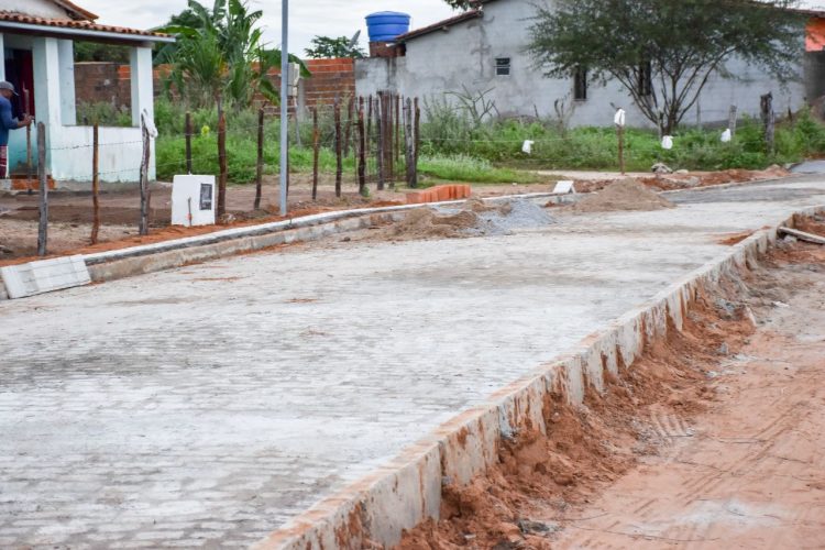 Quijingue: obras estruturantes marcaram a gestão de Rui Costa, diz prefeito Nininho