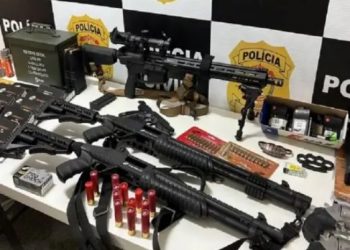 Suspeito de armar bomba perto de Aeroporto de Brasília é preso com arsenal; homem planejava atentado na posse de Lula