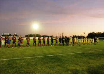 Arena Valfredão: Jogadores reclamam de gramado e parte da imprensa da iluminação