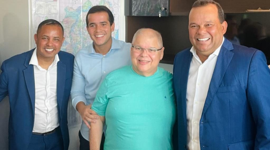 Prefeito de Santanópolis Vitor do Posto de filia ao MDB