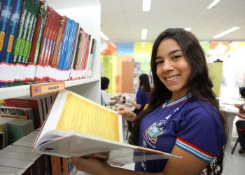 Secretaria da Educação do Estado orienta sobre devolução e descarte de livros didáticos