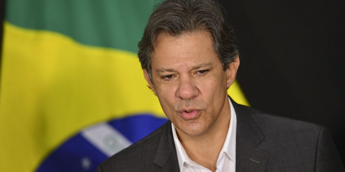 Salário mínimo “vai ser pago normalmente”, diz Haddad