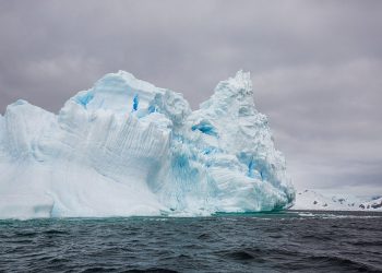 Iceberg do tamanho da cidade de São Paulo se desprende da Antártica