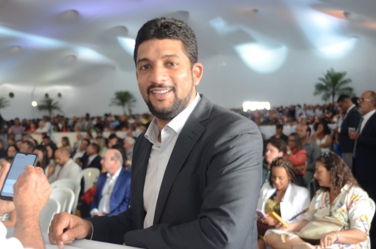 Secretariado da nova gestão governamental é empossado nesta terça-feira (3)