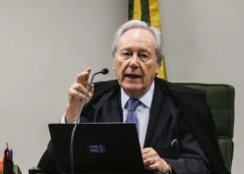 Lewandowski determina suspensão do uso do Censo de 2022 para a distribuição do FPM