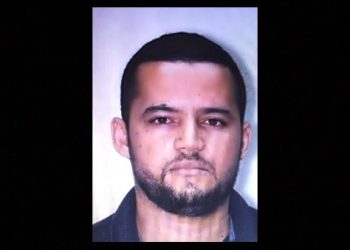 Motorista de ligeirinho é encontrado morto em porta-malas de carro