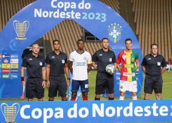 Bahia desperdiça pênalti, leva gol em falha do goleiro e perde para o Sampaio Corrêa em estreia na Copa do Nordeste