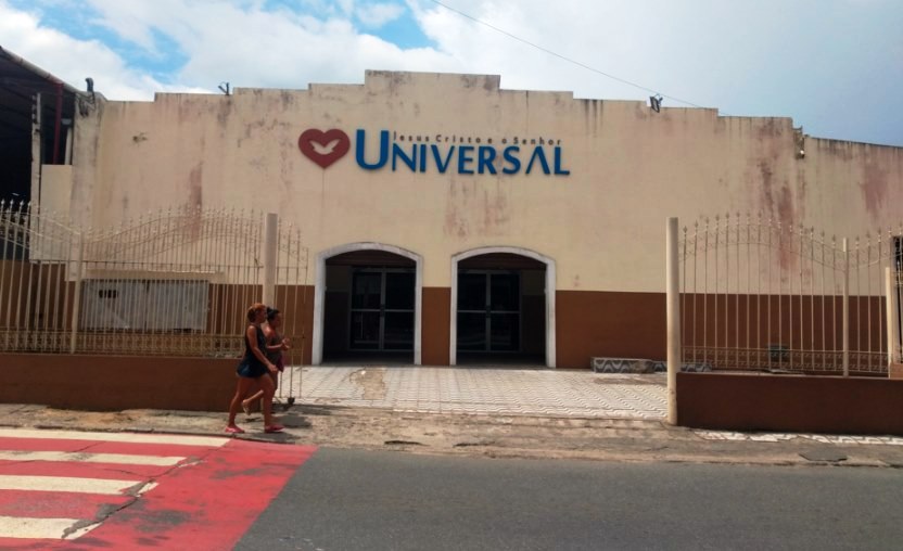 Três pessoas são esfaqueadas em ataque a igreja evangélica em Salvador