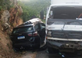 Pastor evangélico e mãe morrem em acidente na BR-116/Sul