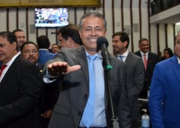 Empossado para o terceiro mandato, Alex da Piatã garante que manterá o mesmo ritmo de trabalho dos dois anteriores