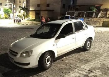Feira: motorista de aplicativo é assassinado a tiros em residencial